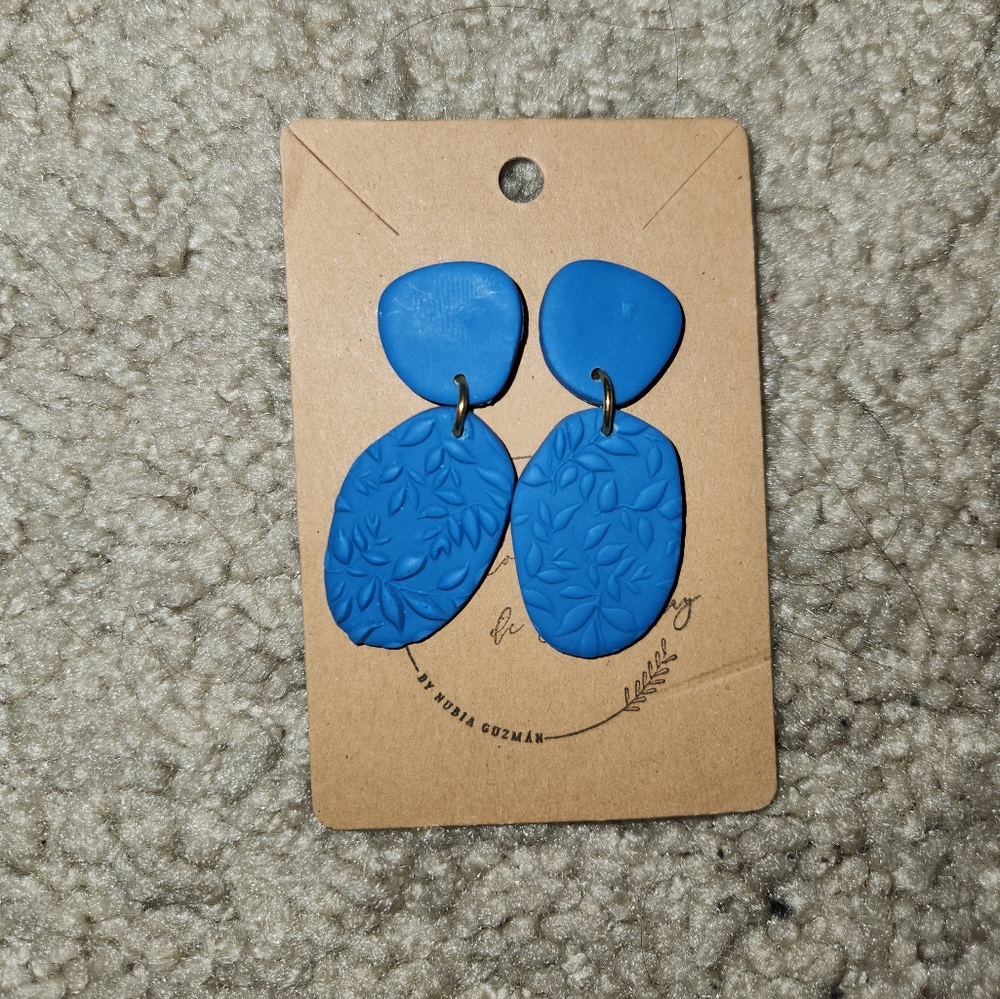 Las flores de frida clay top and clay earrings - Picture 10 of 13